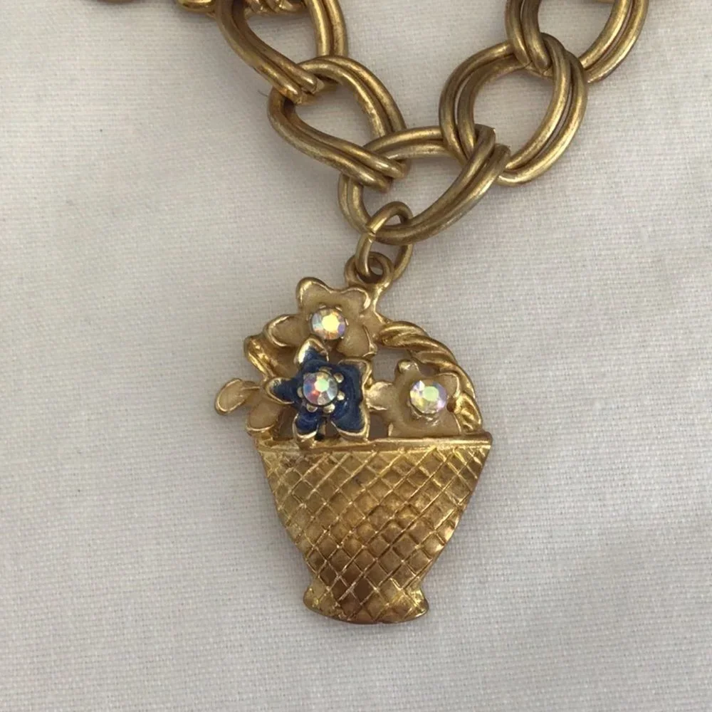 Vintage Charm Bracelet - Picture 4 of 9